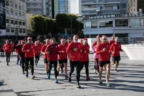 Santa Run Roll 